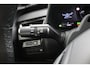 Lexus UX 300h Executive Line | Limited | Mark Levinson | Triple LED koplampen | Head-Up Display