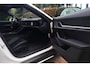 Porsche Taycan Performance+ 94 kWh Aut. | Battery Plus | Passagiersdisplay | Alcantara Hemel | Bose Sound | Sportchrono | NAP |