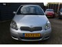 Toyota Yaris 1.3 VVT-i Sol Automaat Airco Centrale Deur Vergrendeling