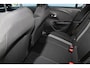 Opel Corsa 1.2-100pk Turbo Ultimate. In nieuwstaat verkerende Opel Corsa ! Autm. airco, cruise cntrl, lane assist, panoramadak, verwarmde stoelen, LM wielen, camera, pdc v+a, navigatie by Apple Carplay/Android auto, metallic, LED verl. etc.