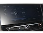 Opel Corsa 1.2-100pk Turbo Ultimate. In nieuwstaat verkerende Opel Corsa ! Autm. airco, cruise cntrl, lane assist, panoramadak, verwarmde stoelen, LM wielen, camera, pdc v+a, navigatie by Apple Carplay/Android auto, metallic, LED verl. etc.