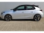 Opel Corsa 1.2-100pk Turbo Ultimate. In nieuwstaat verkerende Opel Corsa ! Autm. airco, cruise cntrl, lane assist, panoramadak, verwarmde stoelen, LM wielen, camera, pdc v+a, navigatie by Apple Carplay/Android auto, metallic, LED verl. etc.