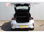 Opel Corsa 1.2-100pk Turbo Ultimate. In nieuwstaat verkerende Opel Corsa ! Autm. airco, cruise cntrl, lane assist, panoramadak, verwarmde stoelen, LM wielen, camera, pdc v+a, navigatie by Apple Carplay/Android auto, metallic, LED verl. etc.