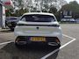 Peugeot 308 1.6 HYbrid 180pk e-EAT8 GT Pack Business | Navi | BT | 360° camera | AppleCarplay&AndroidAuto | Parkeersensoren V+A | Draadloze telefoonoplader