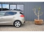 Kia Ceed Cee'd 1.4 CVVT * Airco * Navi * Carplay/Android * Lmv * Zeer nette auto