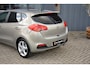 Kia Ceed Cee'd 1.4 CVVT * Airco * Navi * Carplay/Android * Lmv * Zeer nette auto