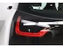 BMW i3 Basis 120Ah 42 kWh | Navigatie | Camera | LED | Cruise Adaptive | Parkeersensoren V+A | Stoelverwarming | Clima | Lichtmetalen Velgen