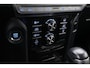 Toyota Land Cruiser 2.8 D-4D Executive | Black Pack | Trekhaak | Panoramadak | Standkachel | Luchtvering | Navigatie | 19 inch | 360 camera | Leder | Stoelverwarming/-ventilatie | JBL