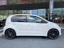 Volkswagen Up! 1.0 R-Line | AIRCO | PDC+CAMERA | 17" INCH | BLUETOOTH |