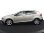 Volvo V40 Cross Country | Eerste Eigenaar | Camera | Trekhaak | Leer | Panorama  | Cruise Control