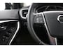 Volvo V40 Cross Country | Eerste Eigenaar | Camera | Trekhaak | Leer | Panorama  | Cruise Control