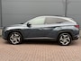 Hyundai Tucson 1.6 T-GDI PHEV Comfort Smart 4WD Sky / Dealer Onderhouden / Trekhaak / 1350KG Trekgewicht / Schuif Kantel Dak / Adaptive Cruise / Apple Carplay&Adnroid Auto / Keyless /