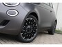 Fiat 500C La Prima 42 kWh | "Matt Grijs" | Technology | Winter | Camera | 17"