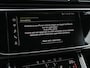 Audi Q7 4.0 TFSI SQ7 quattro Panoramadak | Keramische Remmen | Alcantara Hemel | Carbon Interieur | B&O | HUD | Luchtvering | Stoelverwarming V+A | Camera | Ambiance Interieur | Stuurverwarming | Achterasbesturing |