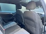 Volkswagen Golf 1.4 TSI Highline - R-Line Pano Parkeersensoren Stoelverwarming