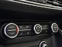 Alfa Romeo Stelvio 2.0 T AWD !Veloce stoelen! 8C Rosso | Pano | Carplay | H+K | Diff.TI | Black Edition | FULL OPT.