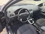 Ford Mondeo 1.8-16V Ambiente
