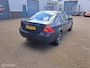 Ford Mondeo 1.8-16V Ambiente