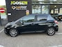 Toyota Yaris 1.5 HYB. BI-TONE Y20
