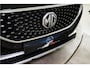 MG MG ZS EV Luxury 45 kWh 143PK | Panoramadak | Keyless | Elektr. Stoelen | VOL! Garantie