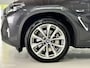 BMW X3 xDrive30e High Executive | Pano | Trekhaak | Stuur- & stoelverwarming | Dodehoek | Camera | 19" | Drive Assist | Elec. Achterklep | 293PK