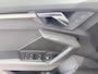 Audi A3 Sportback 35 TFSI Pro Line Apple Carplay/Android Auto | Autonomous Emergency Braking | Draadloze Telefoonlader | Electronic Climate Controle | LED Koplampen | Lichtmetalen Velgen 16'' | Multimedia-Voorbereiding | Parkeer Assistent | Parkeersensor Voor en Achter | Regensensor | Rijstrooksensor | Sportstuur | Start/Stop Systeem | Uitwijk Assistent | Warmte werend Glas | Achteruitrijcamera | Cruise Control Adaptief met Stop en Go | Elektrisch Verstelbare Bestuurdersstoelen | Navigatiesysteem Full Map