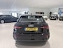 Audi A3 Sportback 35 TFSI Pro Line Apple Carplay/Android Auto | Autonomous Emergency Braking | Draadloze Telefoonlader | Electronic Climate Controle | LED Koplampen | Lichtmetalen Velgen 16'' | Multimedia-Voorbereiding | Parkeer Assistent | Parkeersensor Voor en Achter | Regensensor | Rijstrooksensor | Sportstuur | Start/Stop Systeem | Uitwijk Assistent | Warmte werend Glas | Achteruitrijcamera | Cruise Control Adaptief met Stop en Go | Elektrisch Verstelbare Bestuurdersstoelen | Navigatiesysteem Full Map