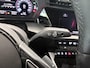 Audi A3 Sportback 35 TFSI Pro Line Apple Carplay/Android Auto | Autonomous Emergency Braking | Draadloze Telefoonlader | Electronic Climate Controle | LED Koplampen | Lichtmetalen Velgen 16'' | Multimedia-Voorbereiding | Parkeer Assistent | Parkeersensor Voor en Achter | Regensensor | Rijstrooksensor | Sportstuur | Start/Stop Systeem | Uitwijk Assistent | Warmte werend Glas | Achteruitrijcamera | Cruise Control Adaptief met Stop en Go | Elektrisch Verstelbare Bestuurdersstoelen | Navigatiesysteem Full Map
