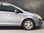 Opel Corsa 1.4-16V Cosmo| Vol Automaat | NAP | Cruise |Airco
