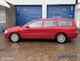 Volvo V70 2.4 * D-Riem Vervangen * Automaat * Airco * 7 Persoons * Leder * Trekhaak