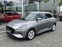 Suzuki Swift 1.2 Smart Hybrid Select CVT Automaat | In meerdere kleuren uit voorraad leverbaar | Adapt. Cruise | Camera | Stoelverwarming | 16'' | Dodehoek | Carplay/Android Auto | Smart Entry |