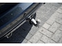 BMW X5 xDrive50e | M Sport Pro | Panoramadak | Driving Assistant Professional | Sofft Close | Trekhaak | Integrale actieve besturing | M SPORTREM, ROOD HOOGGLANS | Parking Assistant professional | Harman/Kardon Surround Sound systeem |