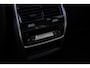 BMW X5 xDrive50e | M Sport Pro | Panoramadak | Driving Assistant Professional | Sofft Close | Trekhaak | Integrale actieve besturing | M SPORTREM, ROOD HOOGGLANS | Parking Assistant professional | Harman/Kardon Surround Sound systeem |
