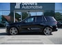 BMW X5 xDrive50e | M Sport Pro | Panoramadak | Driving Assistant Professional | Sofft Close | Trekhaak | Integrale actieve besturing | M SPORTREM, ROOD HOOGGLANS | Parking Assistant professional | Harman/Kardon Surround Sound systeem |