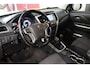 Mitsubishi L200 2.2 DI-D Club Cab Intense 4X4 4WD TREKHAAK
