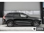 Volvo XC60 T8 AWD Black Edition|B&W|Pano|Massage|Luchtv|HUD