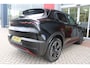 Alfa Romeo Junior ELETTRICA SPECIALE 156PK 54 kWh | TECHNOLOGIE PAKKET (O.A. FULL LED ADAPTIVE MATRIX KOPLAMPEN/DODEHOEK DETECTIE/DRAADLOZE TELEFOONLADER/ACHTERUITRIJ CAMERA/PARKEERSENSOREN VOOR, ACHTER,ZIJKANT) | DRAADLOZE APPLE CARPLAY/ANDROID AUTO | CLIMATE CONTROL | ELEKTRISCH BEDIENBARE ACHTERKLEP | STOEL VERWARMING | ELEKTRISCH BEDIENBARE VOORSTOEL MET MASAGEFUNCTIE | VERKEERSBORDEN HERKENNING | ADAPTIVE CRUISE CONTROL | KEYLESS ENTRY/START |