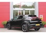 Alfa Romeo Junior ELETTRICA SPECIALE 156PK 54 kWh | TECHNOLOGIE PAKKET (O.A. FULL LED ADAPTIVE MATRIX KOPLAMPEN/DODEHOEK DETECTIE/DRAADLOZE TELEFOONLADER/ACHTERUITRIJ CAMERA/PARKEERSENSOREN VOOR, ACHTER,ZIJKANT) | DRAADLOZE APPLE CARPLAY/ANDROID AUTO | CLIMATE CONTROL | ELEKTRISCH BEDIENBARE ACHTERKLEP | STOEL VERWARMING | ELEKTRISCH BEDIENBARE VOORSTOEL MET MASAGEFUNCTIE | VERKEERSBORDEN HERKENNING | ADAPTIVE CRUISE CONTROL | KEYLESS ENTRY/START |
