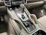 Porsche Cayenne 4.8 S 400 PK / Onderhouden / Full Option
