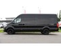 Mercedes-Benz Sprinter 319 V6 3.0 CDI L3H2 Black Edition Adaptieve Cruise, 360 Camera, Carplay, LED, Voorruit verwarming, Automaat, 10,5'' Mbux, NAVI, 2 x Geveerde stoel, Uniek!