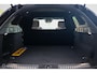 Land Rover Range Rover Velar 2.0 D200 R-Dynamic HSE | Grijskenteken | Bedrijfswagen | Cold Climate pack | 2022 | BTW auto | Zeer mooi | Camera | Leder Alcantara |