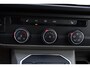 Volkswagen Transporter 2.0 TDI L2H1 30 Bulli Black Edition Virtual, Adaptieve Cruise, Camera, LED, Stoelverwarming, Trekhaak, Automaat, Multimedia, 150pk, Uniek!