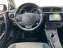 Toyota Auris 1.8 Hybrid Black Edition Clima - trekhaak - full map navi - Lm velgen - bluetooth - NAP - LED