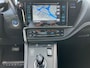 Toyota Auris 1.8 Hybrid Black Edition Clima - trekhaak - full map navi - Lm velgen - bluetooth - NAP - LED