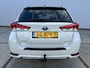 Toyota Auris 1.8 Hybrid Black Edition Clima - trekhaak - full map navi - Lm velgen - bluetooth - NAP - LED