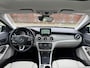 Mercedes-Benz GLA 180 Ambition Automaat | Camera | PanoDak | Org. NL | Leer | Stoel VW