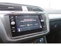 Volkswagen Tiguan 1.4 TSI 125pk Comfortline Business ACC, PDC, LMV, Mistlampen, Carplay, Navigatie, DAB+ etc .