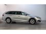 Skoda Octavia Combi 1.0 TSI 110pk Business Edition Navigatie Sfeerverlichting Parkeersensoren DAB+