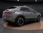 Volkswagen T-Roc 1.5 eTSI R-Line | Camera | Side Assist | ACC | Elek. Achterklep | Stuur-/Stoelverwarming | Matrix LED | 19'' |