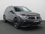 Volkswagen Tiguan 2.0 TSI 4Motion R-Line 190PK DSG Trekhaak, Black Style, Achteruitrijcamera, Side Assist, 19" LM velgen, Adaptieve Cruise Control, Stoelverwarming, Navi